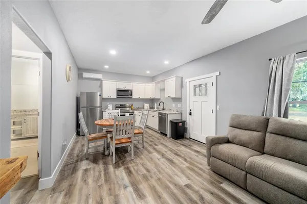 $8,000 | 13869 South Highway 475, Summerfield, FL 34491