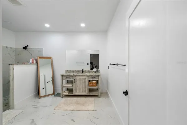 $8,000 | 13869 South Highway 475, Summerfield, FL 34491