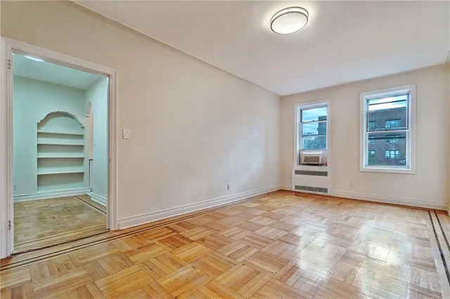 $245,000 | 1801 Avenue North, Unit 4G | Midwood