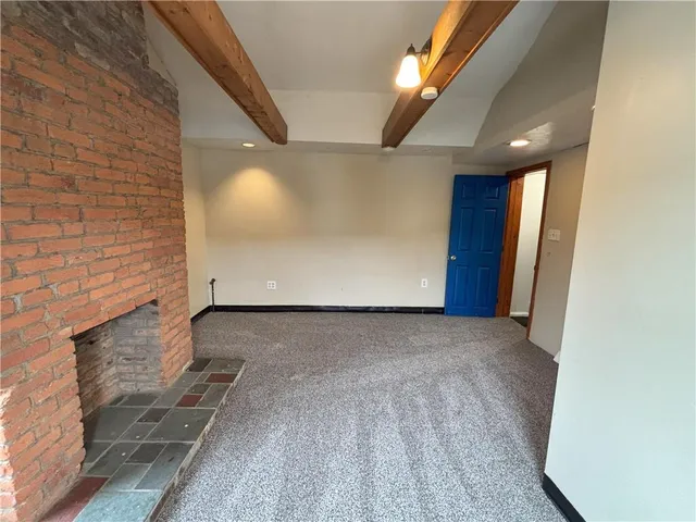 $1,450 | 549 New Alexandria Road, Greensburg, PA 15601