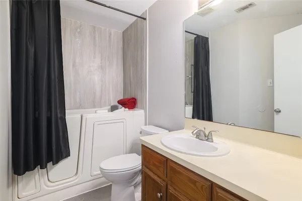 $215,000 | 827 Topaz Lane, Leander, TX 78641