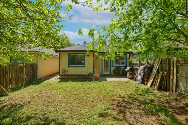 $215,000 | 827 Topaz Lane, Leander, TX 78641