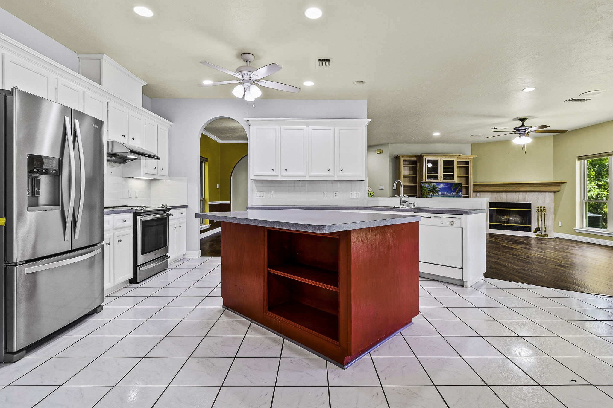 41 Blue Bird Lane Trinity, TX 75862 - Photo 15 of 40