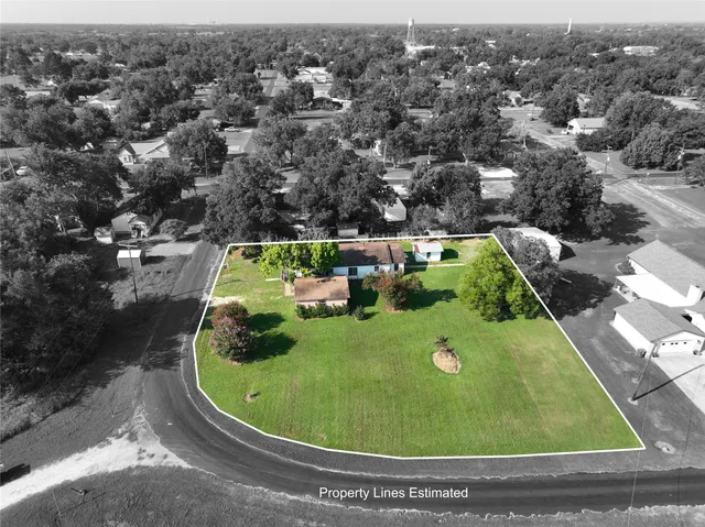 $85,000 | 510 North Dallas Street, Bremond, TX 76629