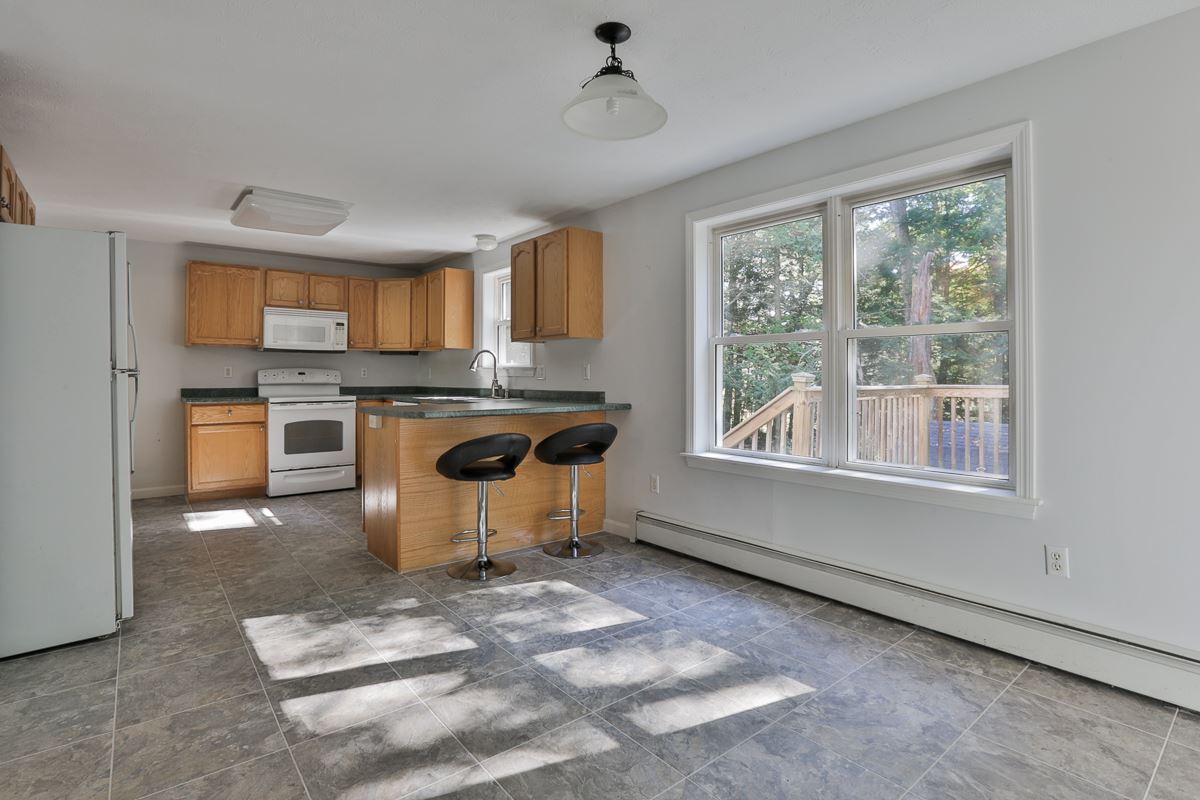 65 Patten Road Merrimack, NH 03054 - Photo 14 of 35 Gallery Image 14