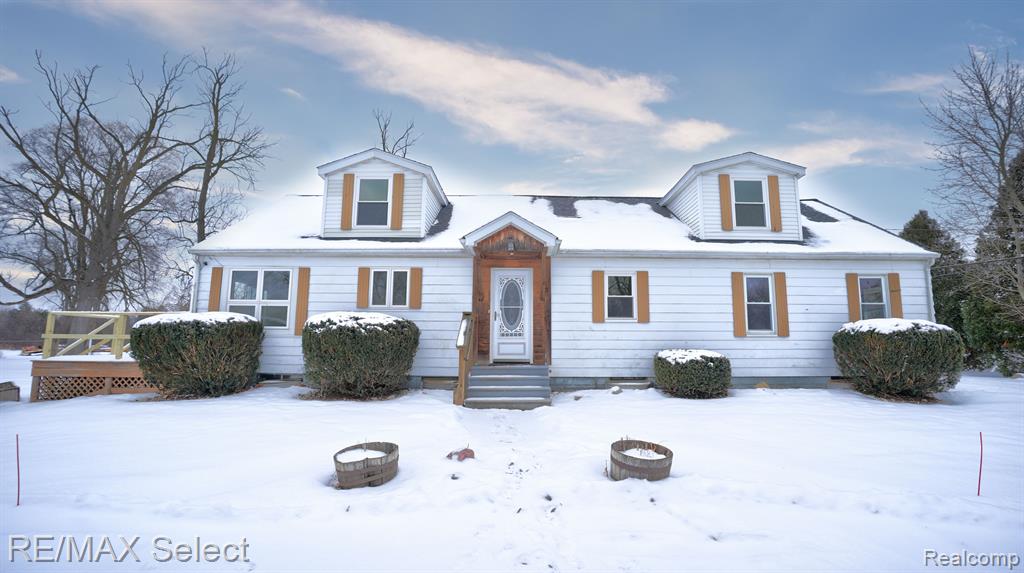 6169 East Pierson Road Flint, MI 48506 - Photo 3 of 31