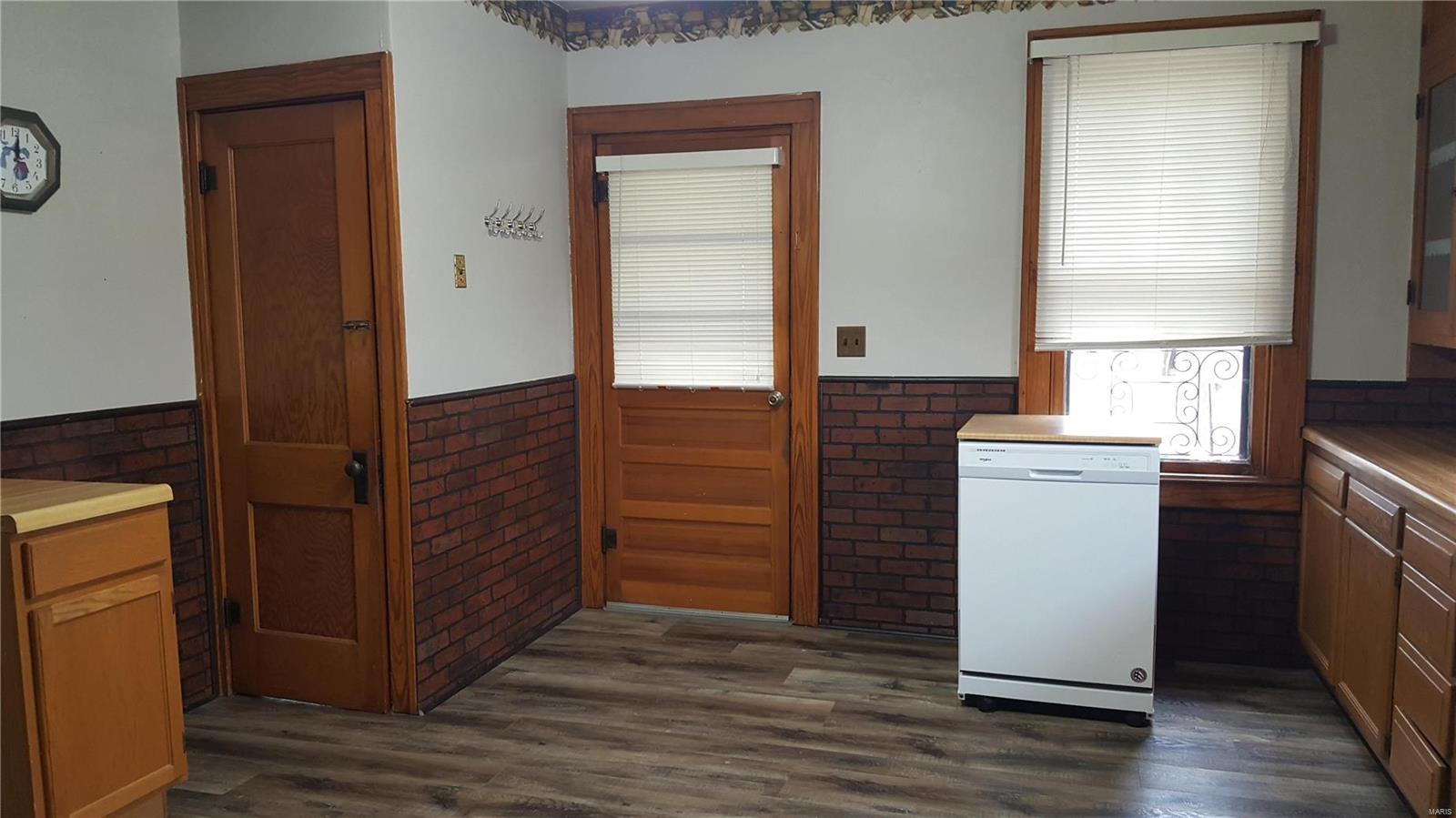21589 Tall Timber Road Mount Olive, IL 62069 - Photo 19 of 41