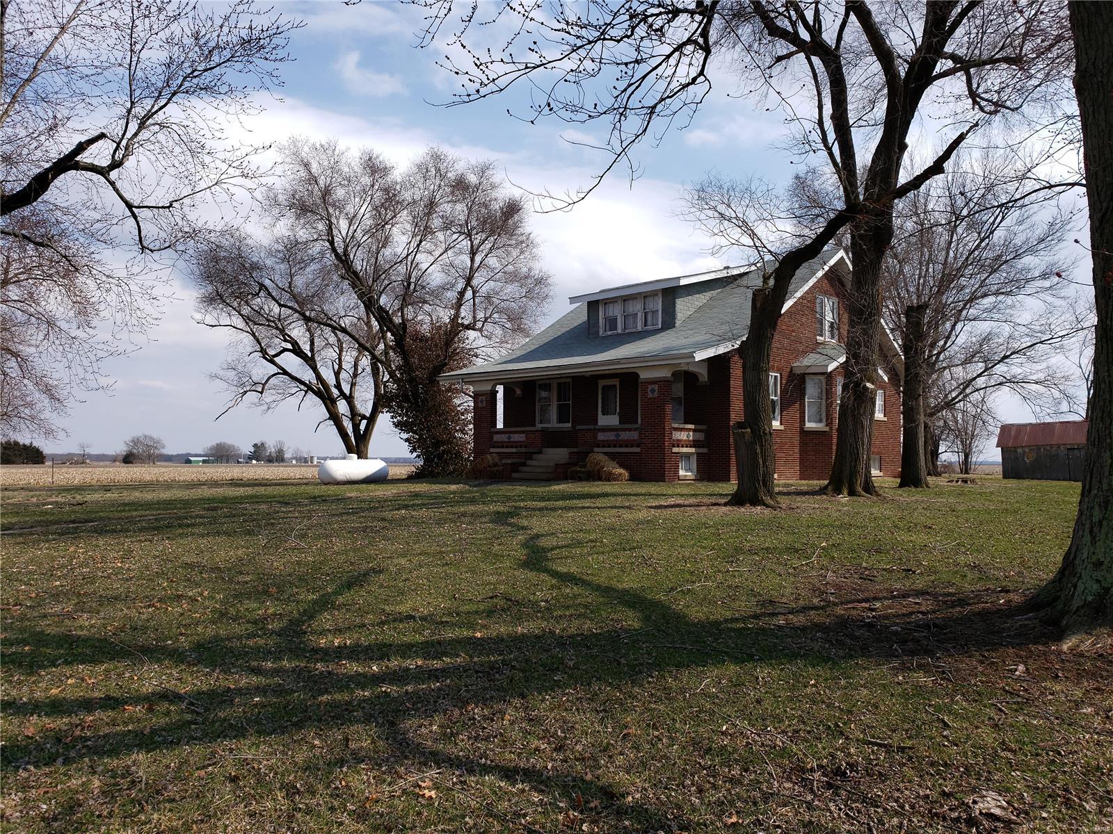 21589 Tall Timber Road Mount Olive, IL 62069 - Photo 3 of 41
