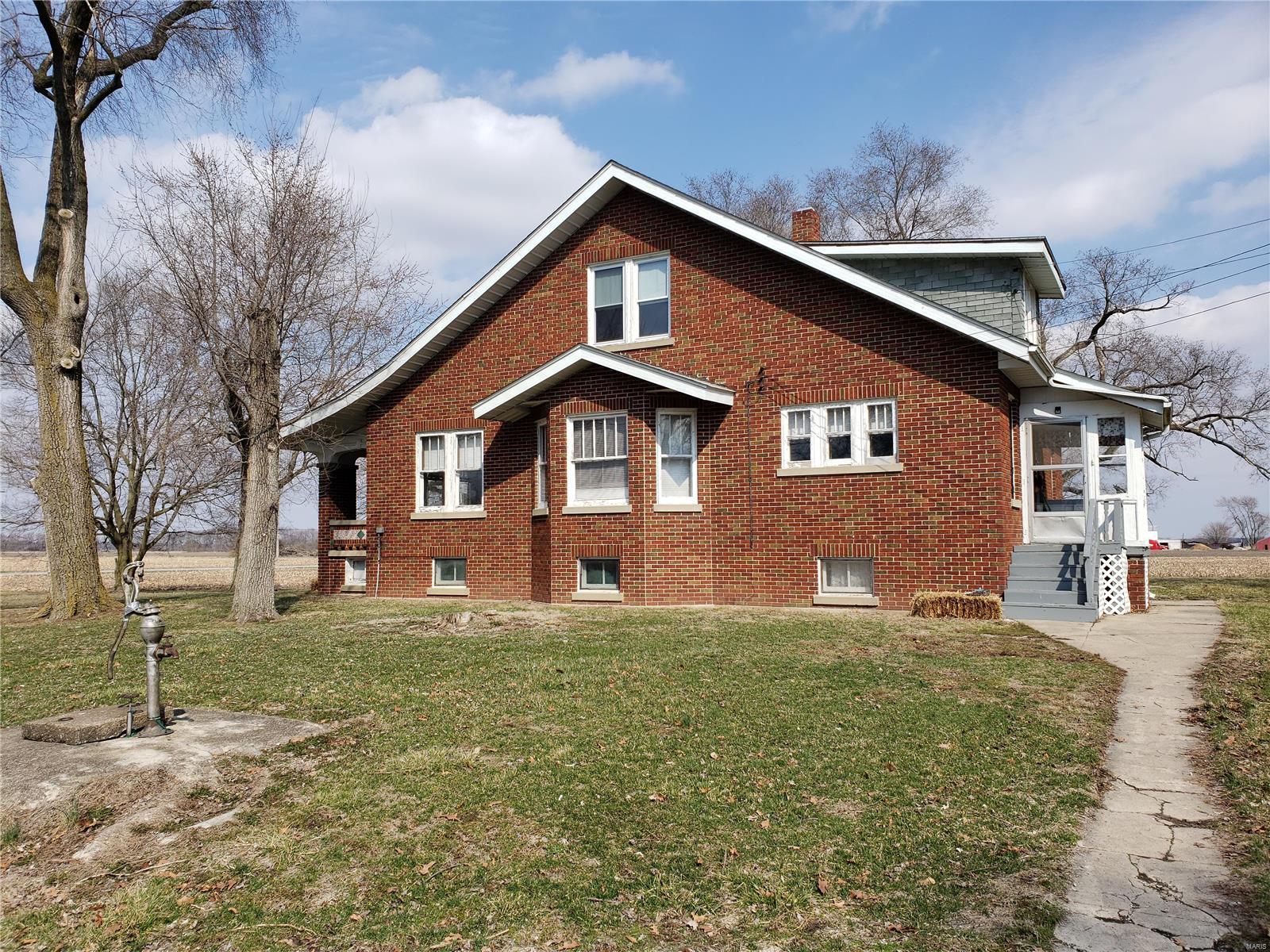 21589 Tall Timber Road Mount Olive, IL 62069 - Photo 4 of 41