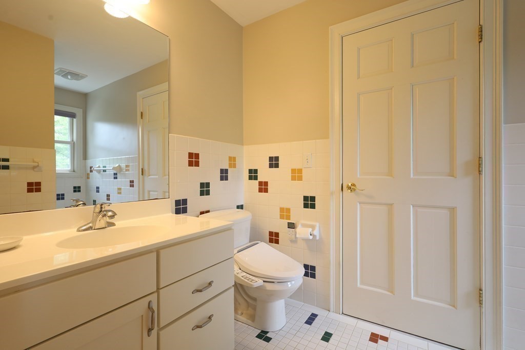 2 Bretton Road Dover, MA 02030 - Photo 18 of 39 Gallery Image 18