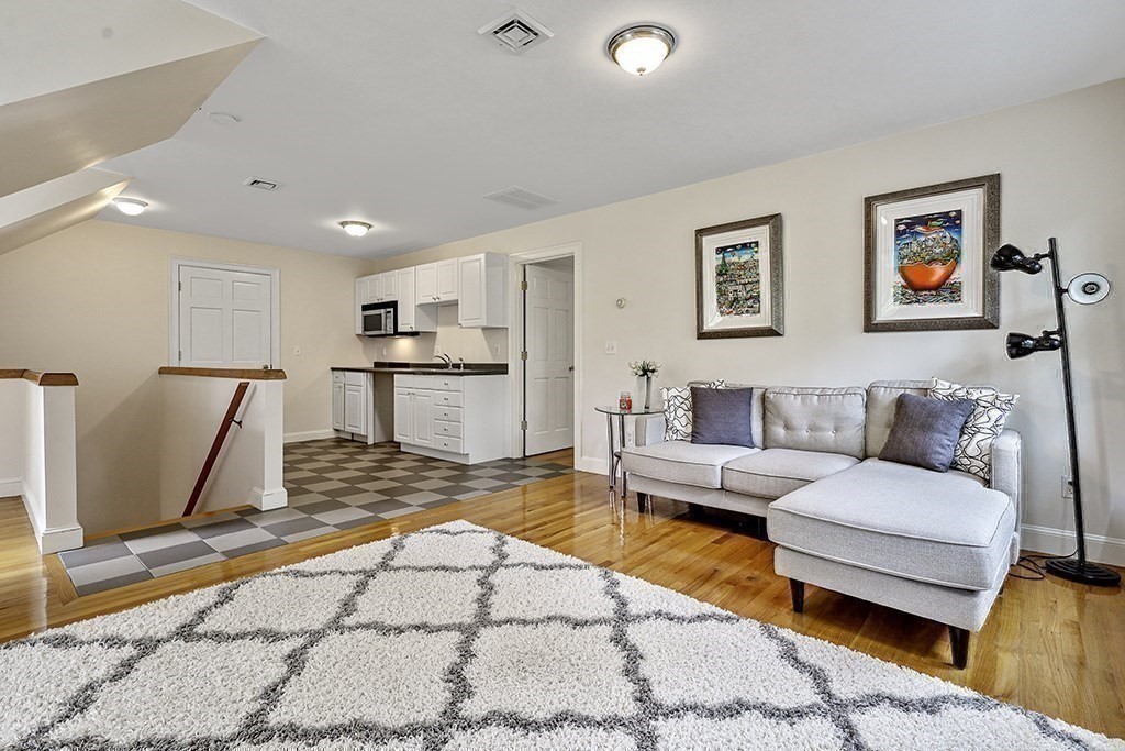 2 Bretton Road Dover, MA 02030 - Photo 22 of 39 Gallery Image 22