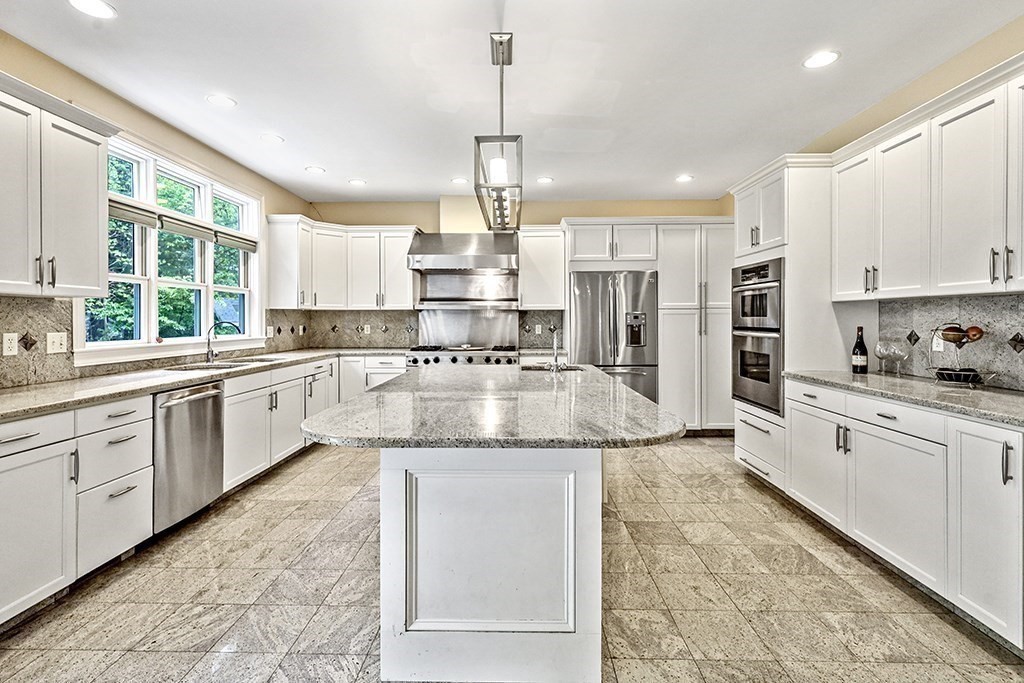 2 Bretton Road Dover, MA 02030 - Photo 6 of 39 Gallery Image 6