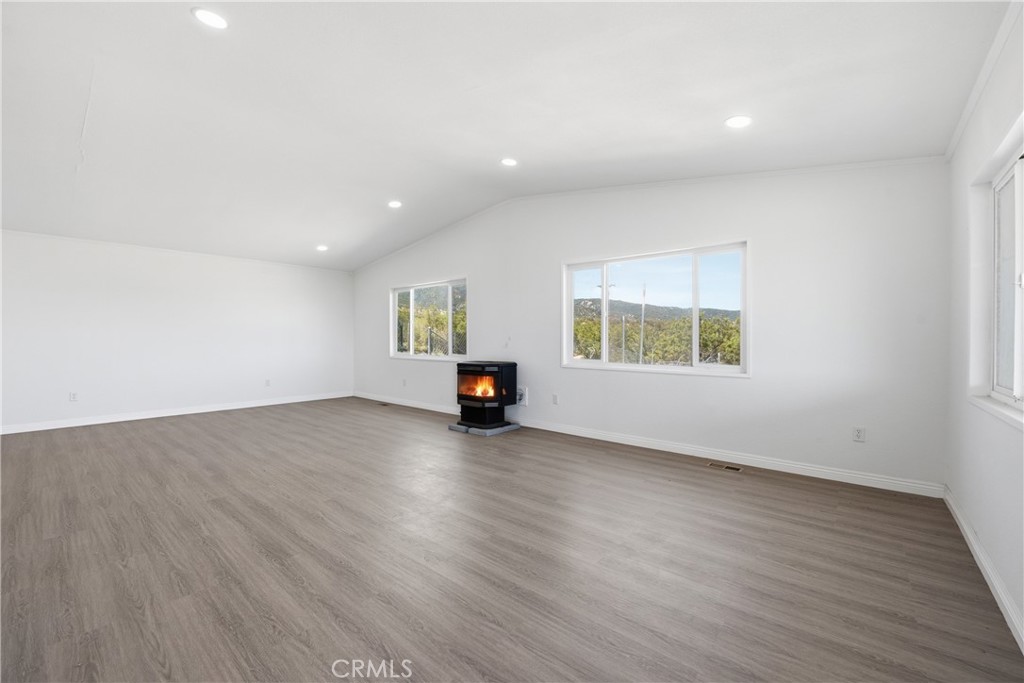 56515 Dickson Way Anza, CA 92539 - Photo 24 of 51 Living Room