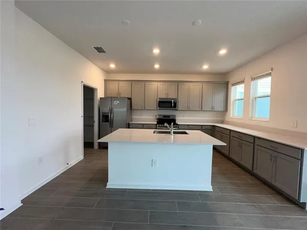 $3,250 | 2840 Fitness Street, Clermont, FL 34714