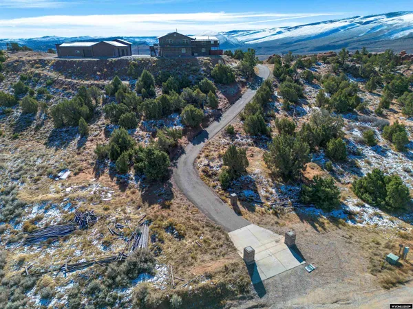 $950,000 | 43 Red Cliff Road, Lander, WY 82520