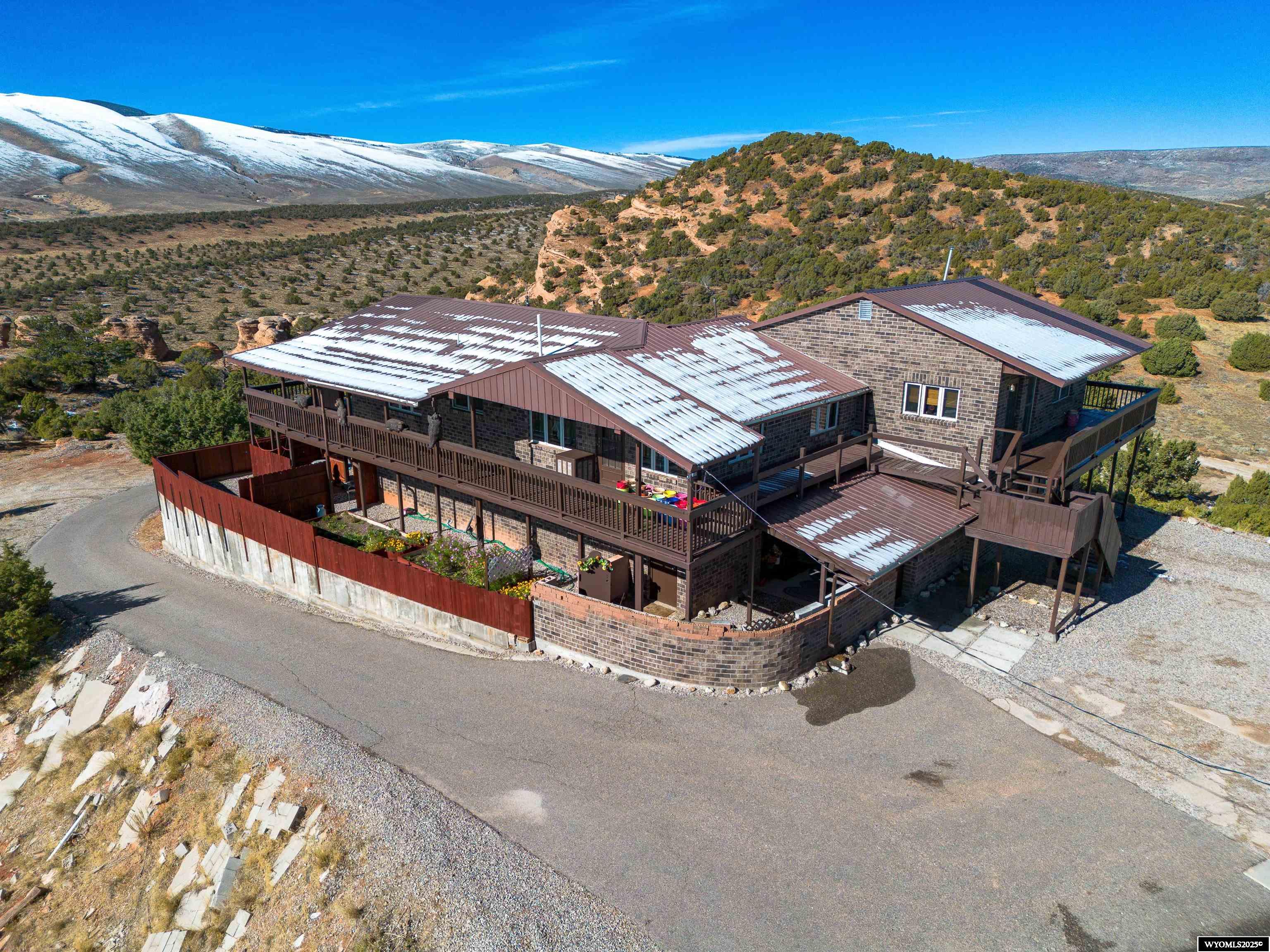 43 Red Cliff Road Lander, WY 82520 - Photo 2 of 42