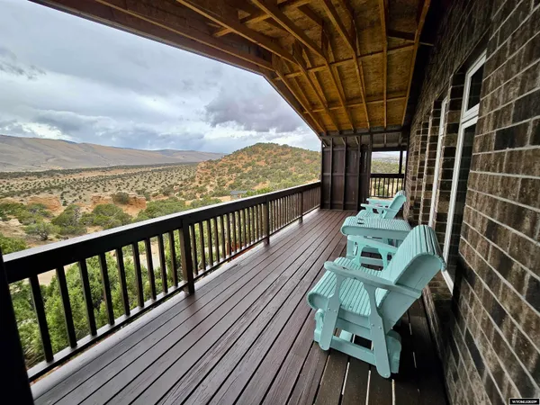 $950,000 | 43 Red Cliff Road, Lander, WY 82520