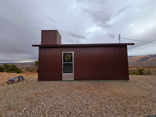 $950,000 | 43 Red Cliff Road, Lander, WY 82520