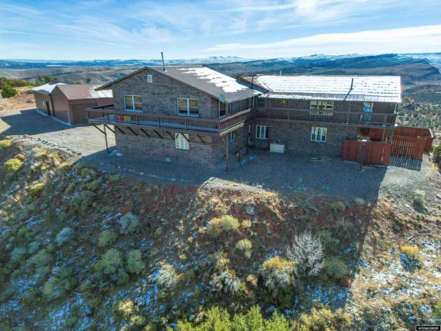 $950,000 | 43 Red Cliff Road, Lander, WY 82520