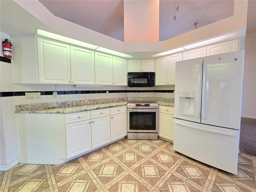 9182 Orchard Way Spring Hill, FL 34608 - Photo 26 of 44