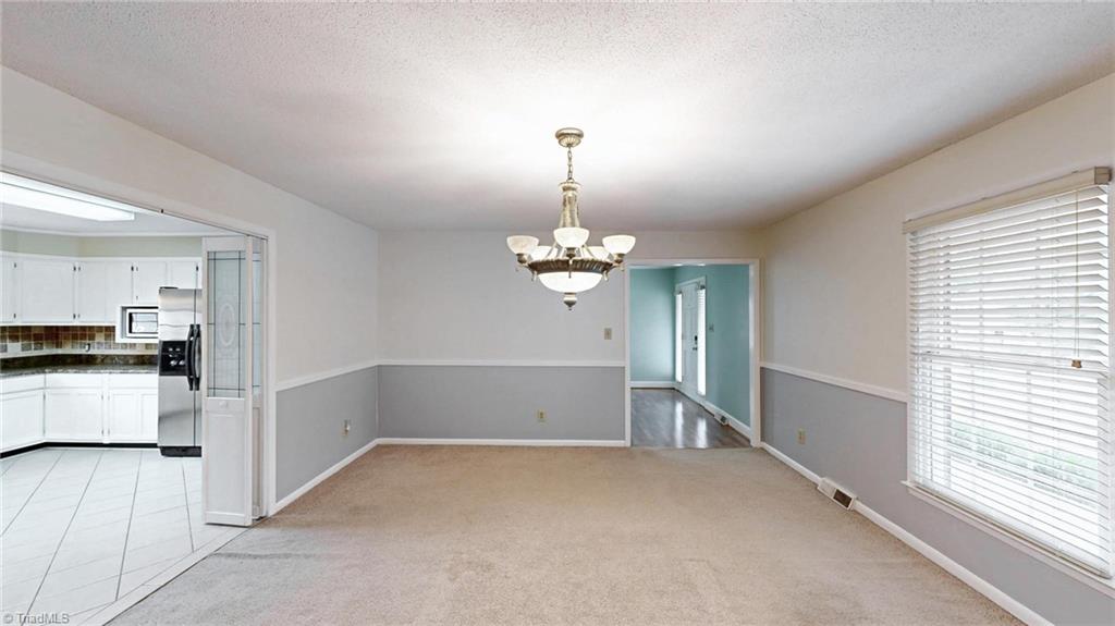 1007 Shalimar Drive High Point, NC 27262 - Photo 13 of 43 Dining Room