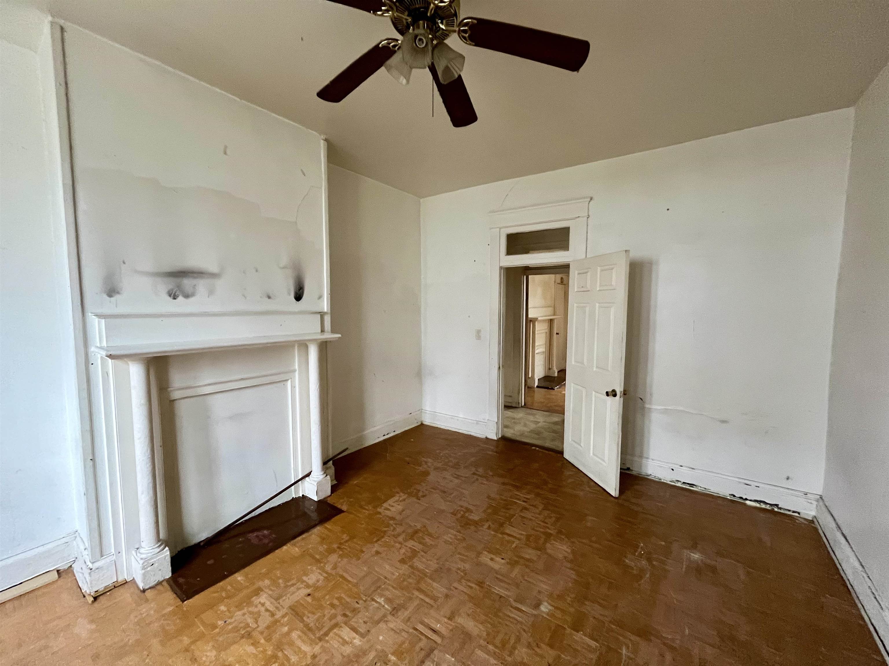 501 Ridge Street Charlottesville, VA 22902 - Photo 13 of 47 a view of an empty room with window and cabinet