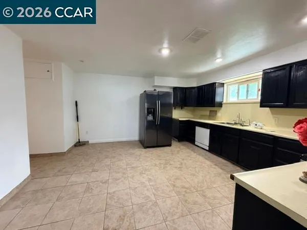 $2,500 | 3232 Sanguinetti Lane, Stockton, CA 95205