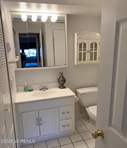 $1,800 | 153 Cross Slope Court, Unit D, Manalapan, NJ 07726