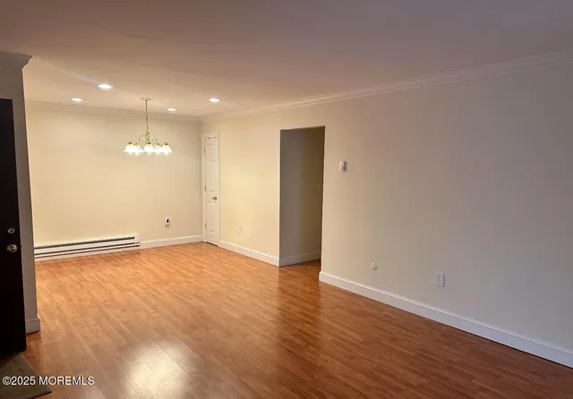 $1,800 | 153 Cross Slope Court, Unit D, Manalapan, NJ 07726