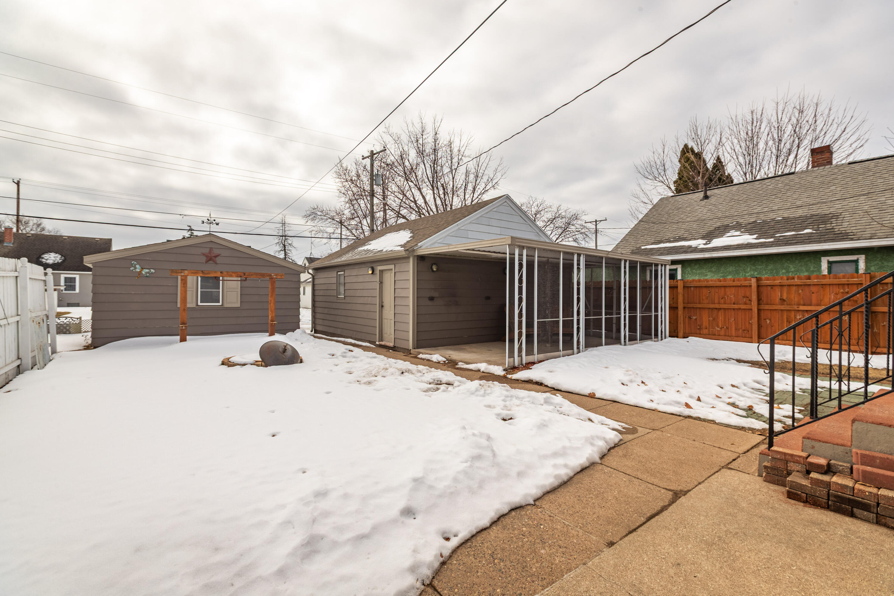 1918 Redfield Street La Crosse, WI 54601 - Photo 22 of 27 C24I1365-HDR