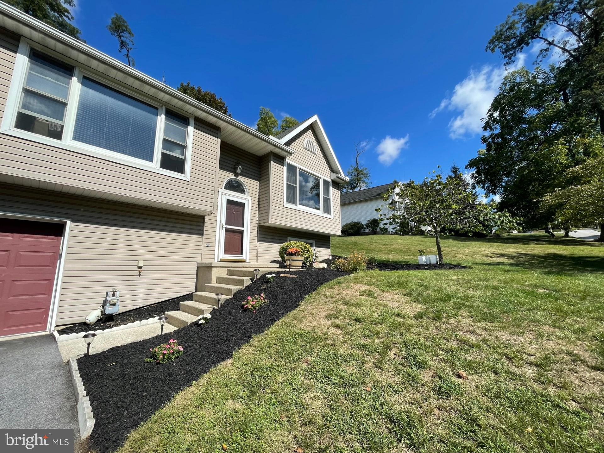 249 Tri Hill Road York, PA 17403 - Photo 3 of 44 Gallery Image 3