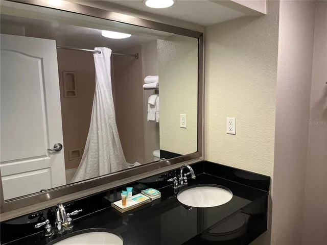 $75,000 | 3000 Maingate Lane, Unit 420, Kissimmee, FL 34747