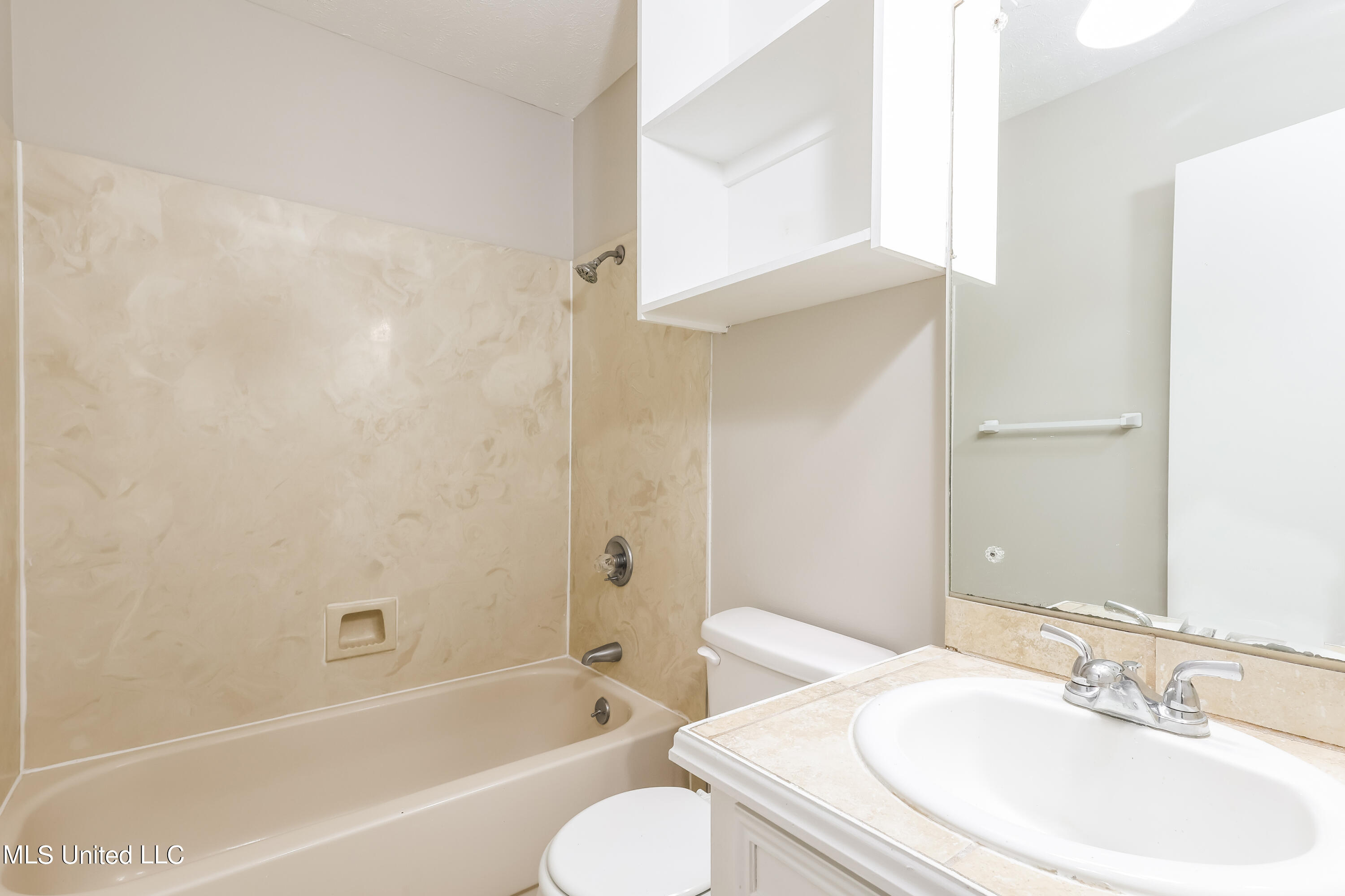 322 Planters Grove Ridgeland, MS 39157 - Photo 13 of 15 012-photo-bathroom-14022587
