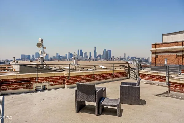 $2,399,000 | 1850 Industrial Street, Unit 708, Los Angeles, CA 90021
