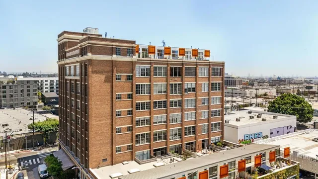 $2,399,000 | 1850 Industrial Street, Unit 708, Los Angeles, CA 90021