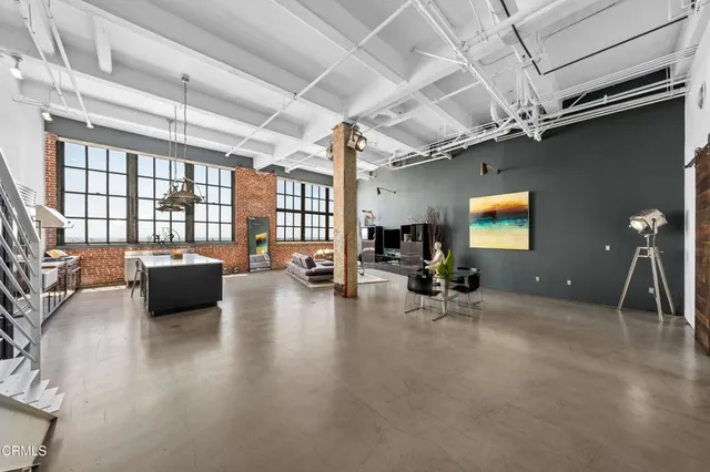 $2,399,000 | 1850 Industrial Street, Unit 708, Los Angeles, CA 90021