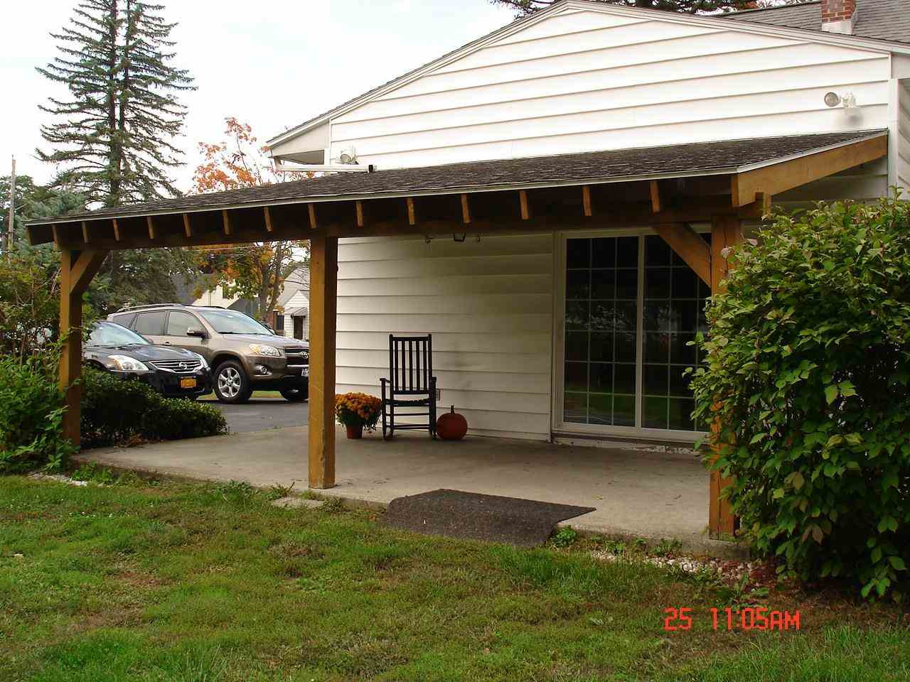 2033 Chepstow Road Rotterdam, NY 12303 - Photo 3 of 13 Photo 3