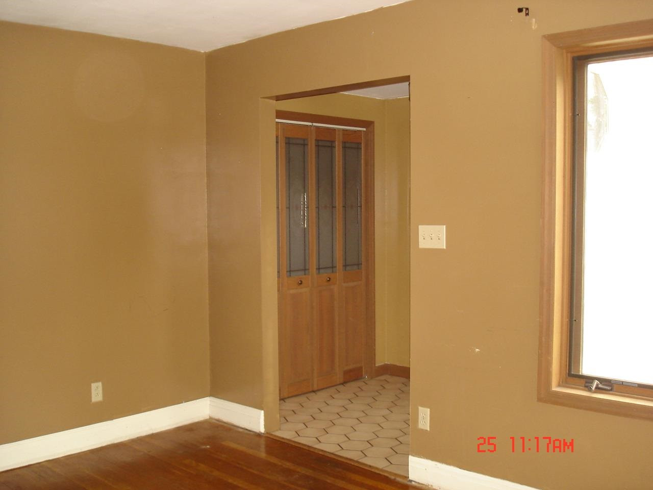 2033 Chepstow Road Rotterdam, NY 12303 - Photo 10 of 13 Photo 10