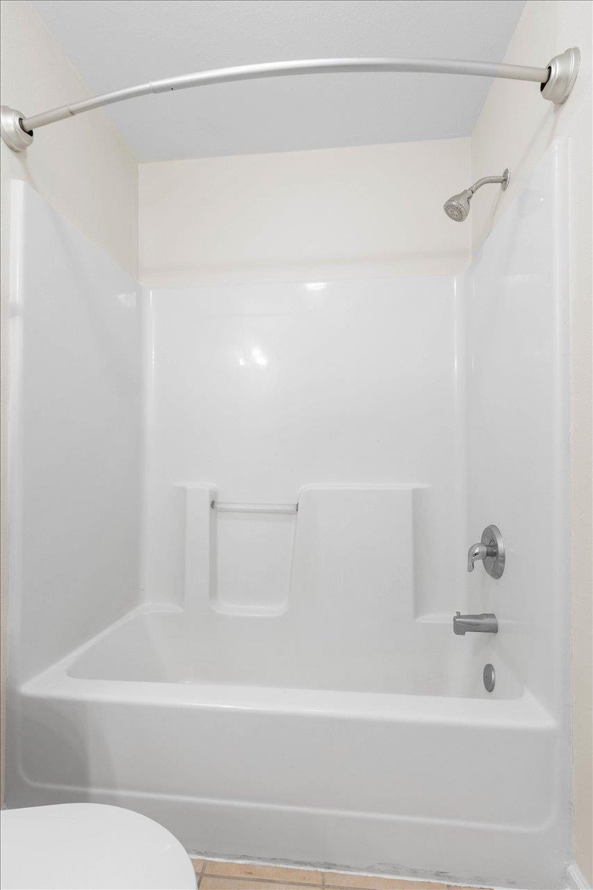 4434 Gearhart Road, Unit 1802 Tallahassee, FL 32303 - Photo 15 of 37