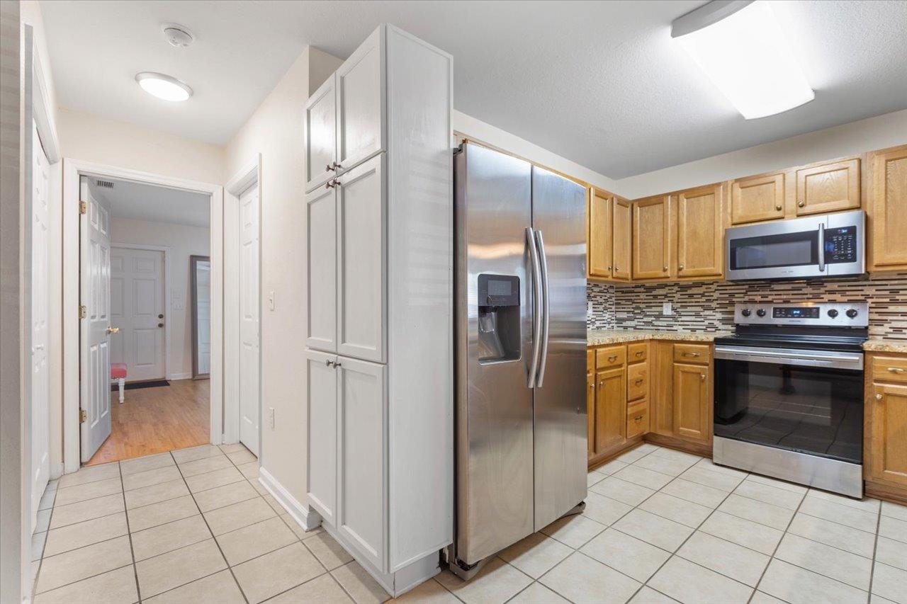 4434 Gearhart Road, Unit 1802 Tallahassee, FL 32303 - Photo 24 of 37