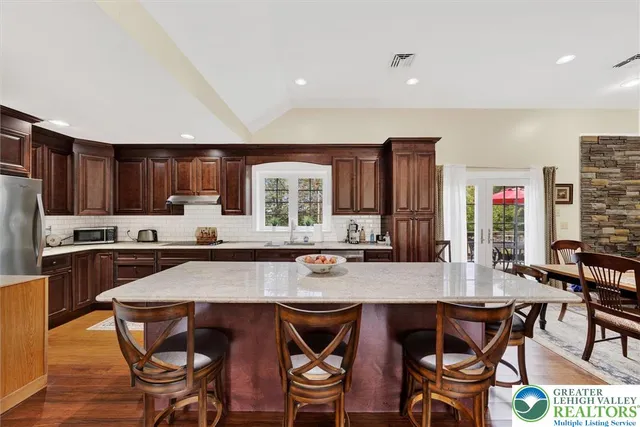 $2,200,000 | 2193 Apple Street, Bethlehem, PA 18015