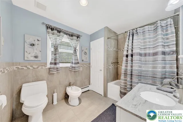 $2,200,000 | 2193 Apple Street, Bethlehem, PA 18015