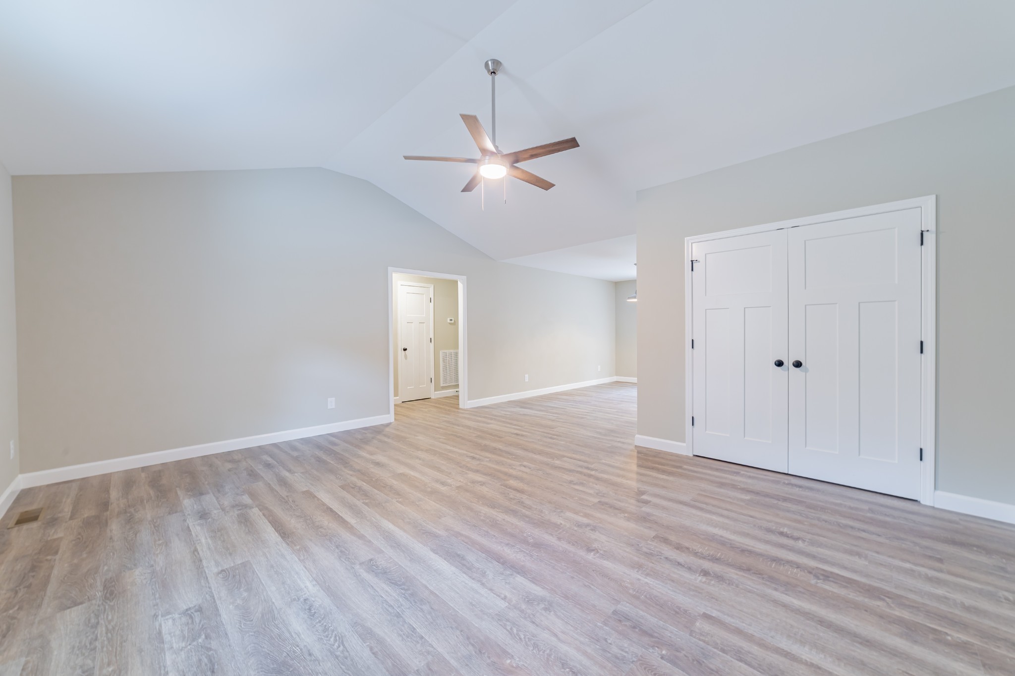 341 Wiseman Road Tullahoma, TN 37388 - Photo 19 of 21 a view of an empty room with wooden floor
