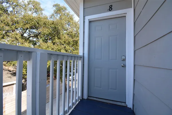 $1,550 | 7124 Avenue F, Unit 8, Houston, TX 77011