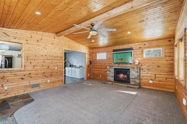 $490,000 | 4995 124th Street North, St. Paul, MN 55110