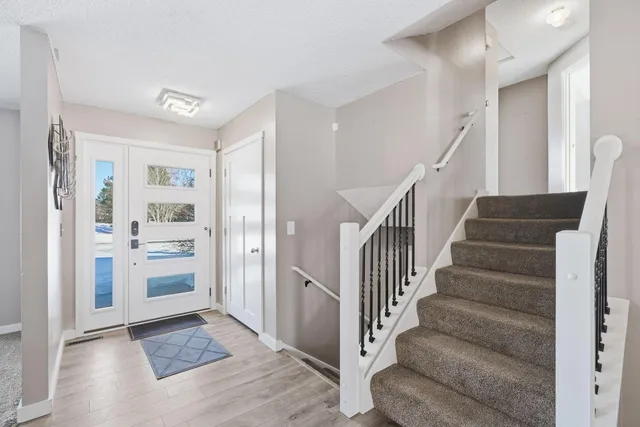 $490,000 | 4995 124th Street North, St. Paul, MN 55110