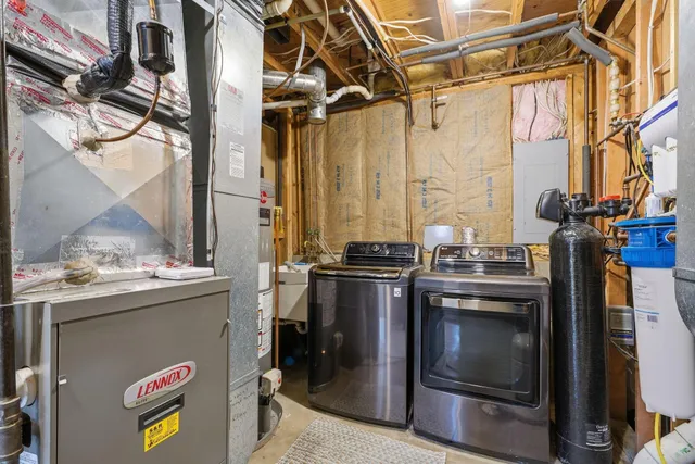 $490,000 | 4995 124th Street North, St. Paul, MN 55110