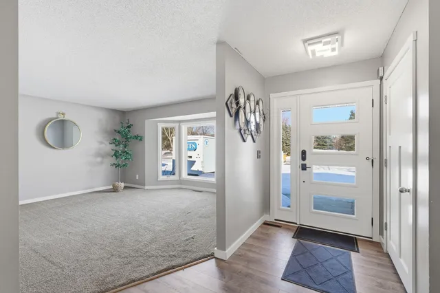 $490,000 | 4995 124th Street North, St. Paul, MN 55110