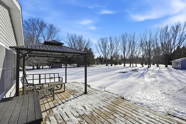 $490,000 | 4995 124th Street North, St. Paul, MN 55110