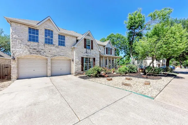 $3,800 | 8236 Phantom Canyon Drive, Austin, TX 78726